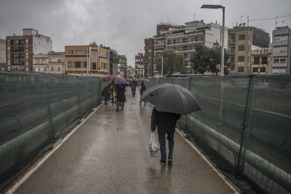Protección Civil mantiene la alerta por chubascos muy fuertes y persistentes en Mediterráneo, Andalucía y Canarias