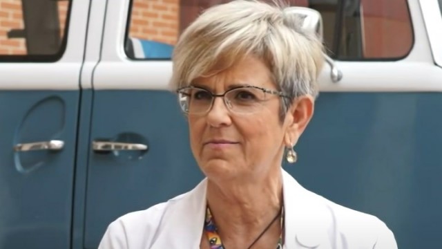 Chitina Martínez, vicepresidenta de Afacmur, recibirá el Premio 8M como 'Mujer del Año'