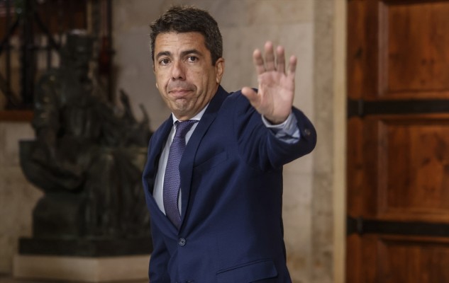 Que se calle, por favor