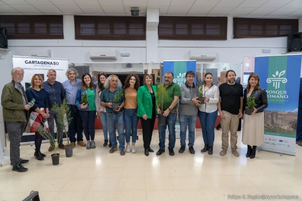 Nueva fase del Bosque Romano: reforestación, senderos accesibles y energía solar en la Finca Medina