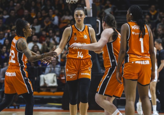 À Punt retransmite este miércoles el partido del Valencia Basket contra el Osés Construcción Ardoi