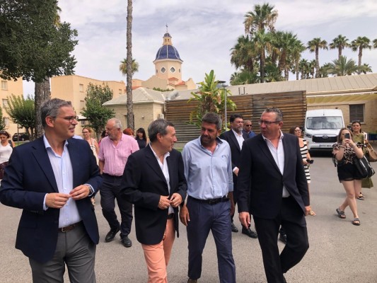 Luz verde al convenio Sanidad-Diputación por el que la Generalitat asume la gestión del centro Doctor Esquerdo 