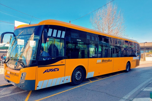 La Generalitat habilita lanzaderas para sustituir el metro a Bétera, Paiporta, L' Eliana, Riba-roja...