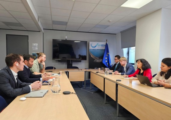 Compromís defiende en Bruselas más días para la pesca valenciana para garantizar su viabilidad