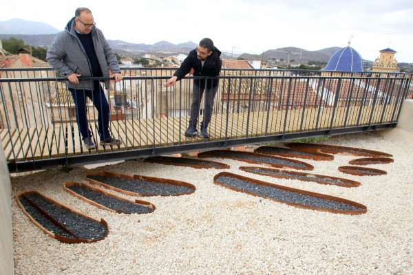 Descubren una necrópolis andalusí en Monóvar con restos de una embarazada y varios niños