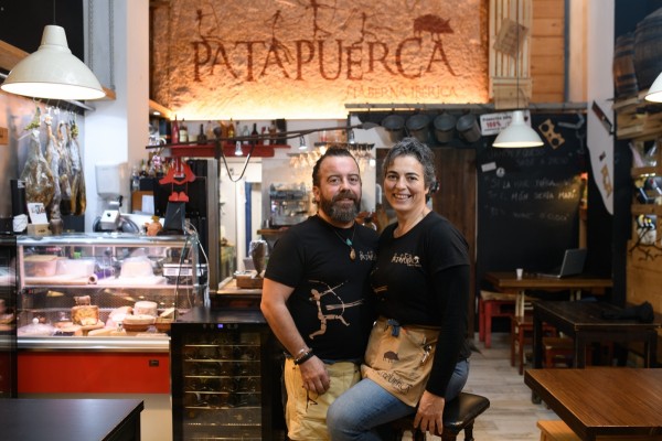 Patapuerca, la taberna de manjares espectaculares que no esperabas encontrar en el barrio del Cedro