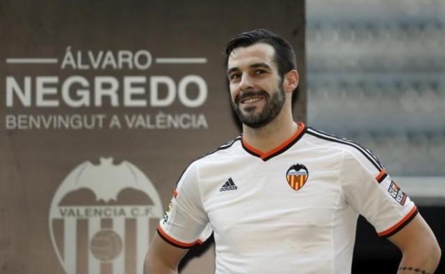 Adiós a la 'Bomba' del Valencia CF: Álvaro Negredo anuncia su retirada a los 39 años