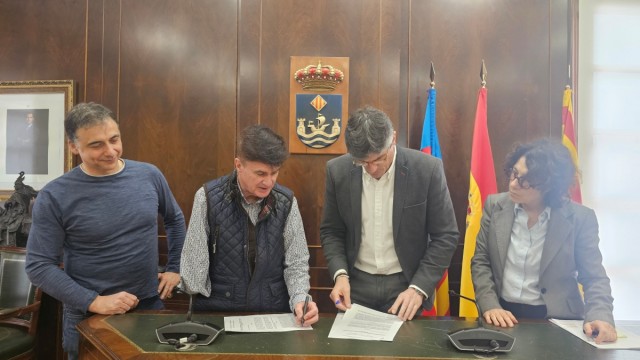 El Ayuntamiento de la Vila Joiosa y Vilacomerç renuevan el convenio de colaboración