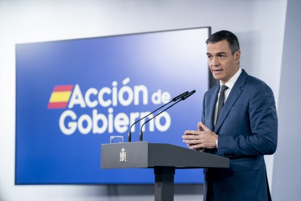 Sánchez defiende que sea la Generalitat quien gestione por 