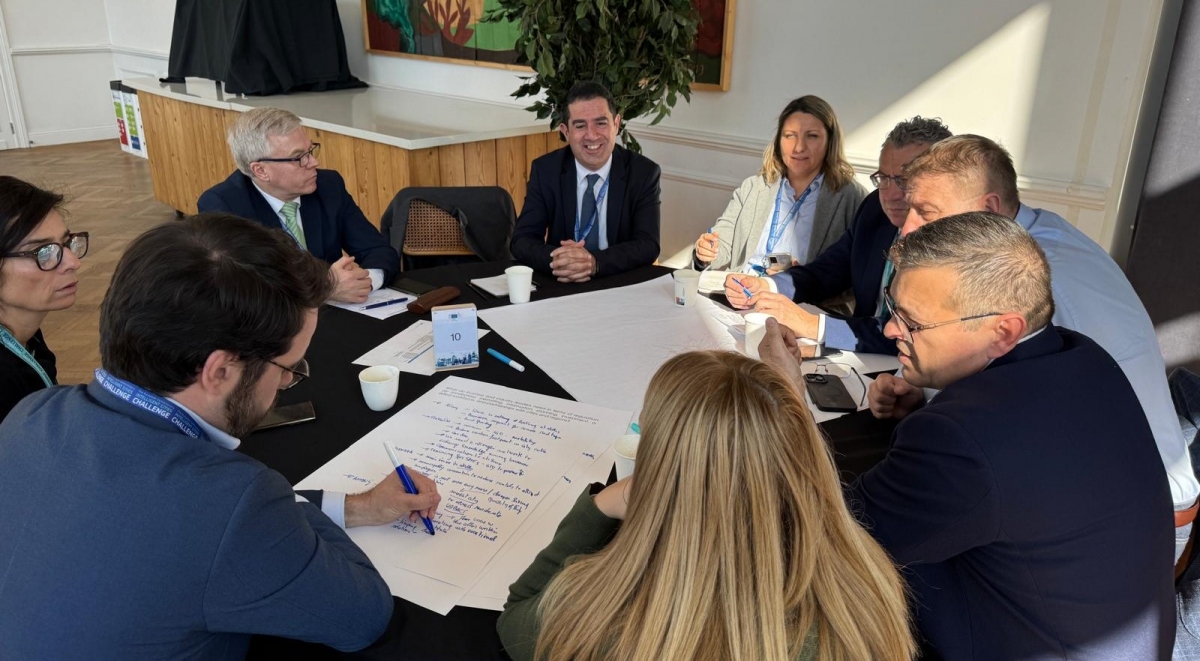 Foro de alcaldes, con la participación de Toni Francés.