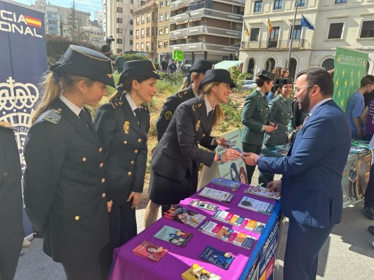 La Subdelegación del Gobierno promueve la igualdad entre los jóvenes en Alicante