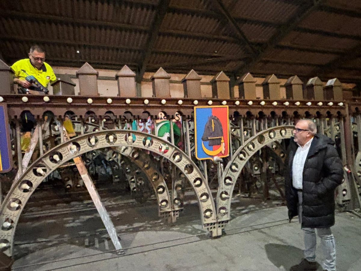 El concejal y técnicos municipales comprobaron el proceso.