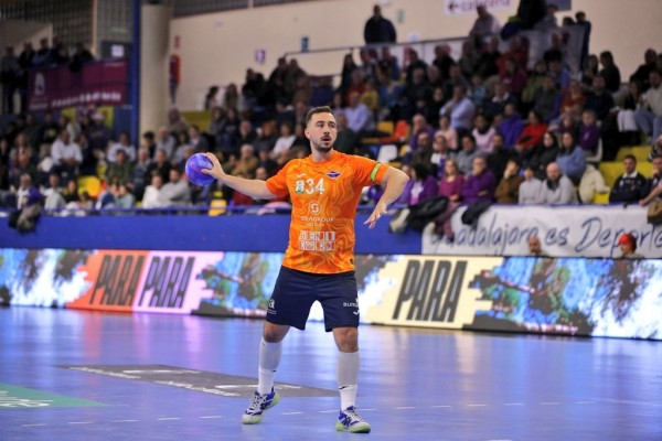 El Benidorm espera reaccionar ante el Valladolid