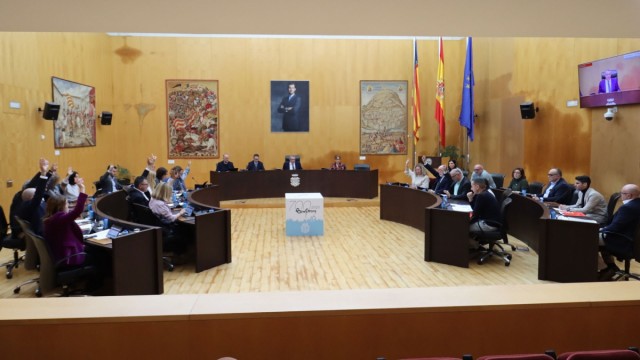 Benidorm pagará 800.000 euros más por la recogida de basura pero sin subir la tasa