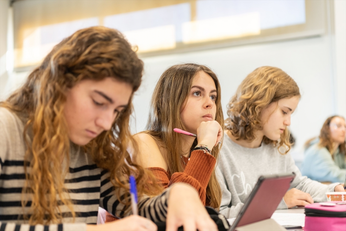 El Colegio de Ingenieros Industriales de la Comunitat lamenta que el sector cuenta solo con un 25% de talento femenino