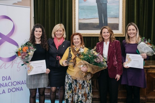 Carrasco pone en valor el Premio Olimpia como símbolo del coraje de las mujeres castellonenses