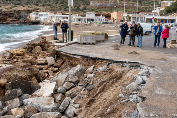 El Ayuntamiento de Cartagena interviene en El Portús ante la 