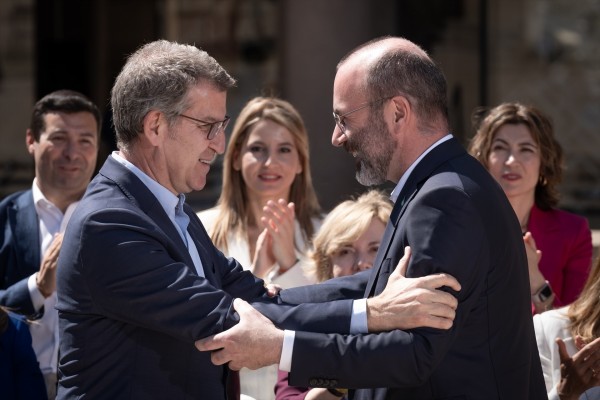 Feijóo y Weber decidirán este fin de semana si cambian la sede del próximo congreso de PPE