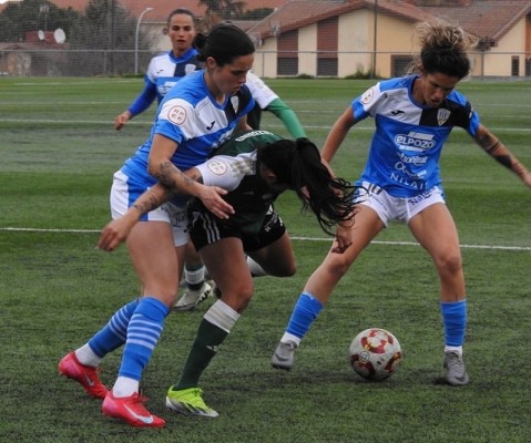 El Alhama ElPozo, líder de la Primera RFEF femenina por dos puntos, recibe al colista Sporting de Huelva