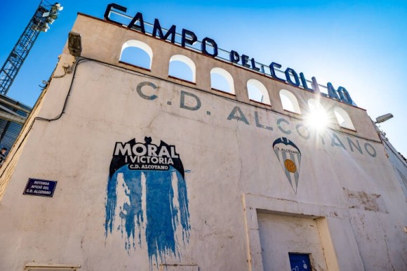 La moral del CD Alcoyano y su afición contra el RCD Mallorca