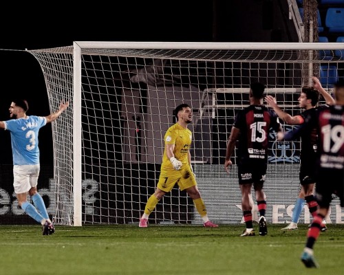 El Yeclano roza el empate en el campo del líder pero falla un penalti en el minuto 84