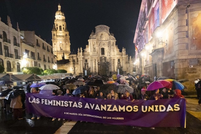 Las feministas rechazan los escenarios bélicos: 