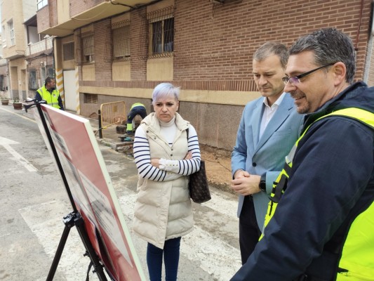 Impulso al barrio del Progreso con aceras más adaptadas y accesibles 