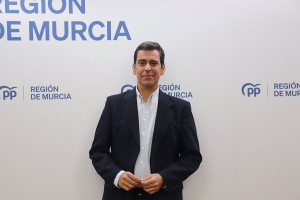 El PP denuncia la inacción del Gobierno central ante la llegada incontrolada de agua dulce al Mar Menor y exige medidas 