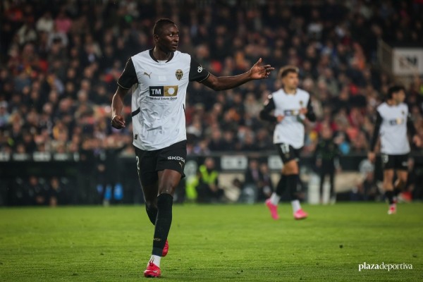 Sadiq, el jugador diferente al que se aferra el Valencia