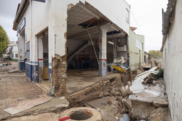 La banca perfila una moratoria de 3 meses a hipotecas y préstamos a pymes de afectados por la Dana