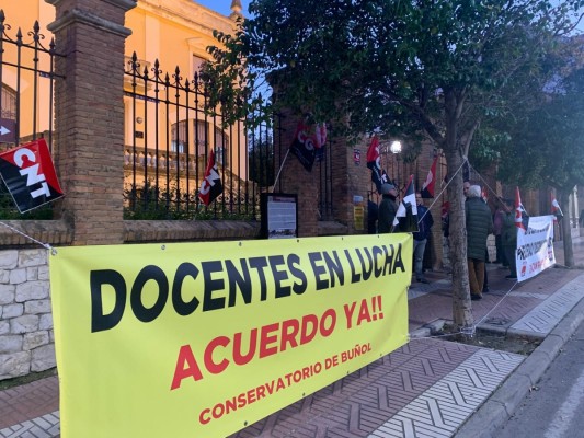 Buñol anuncia una resolución para frenar la huelga indefinida en el Conservatorio de Música