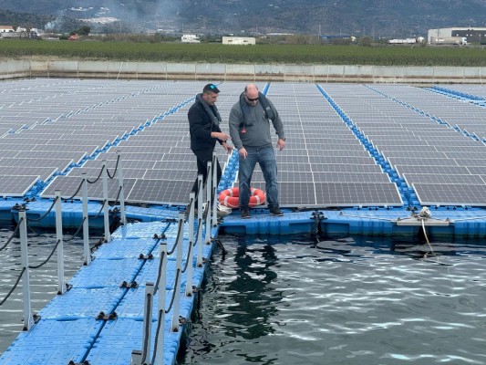 Moncofa destina 700.000 euros a instalar 850 placas fotovoltaicas para optimizar el riego en sus campos