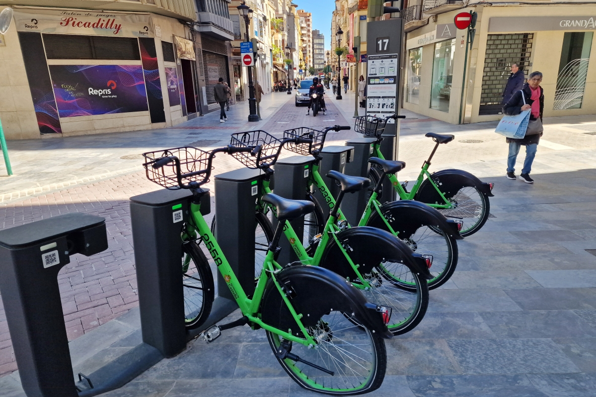 Bancada de la avenida Rey don Jaime.