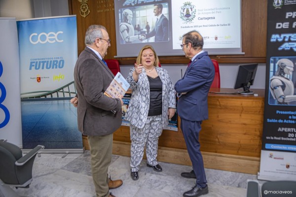 COEC y La Económica traen la IA a la gestión empresarial con un nuevo curso