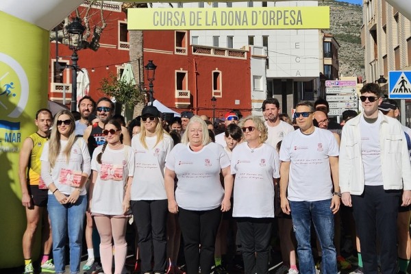 Oropesa del Mar reúne a más de 200 participantes en la 12.ª edición de la Cursa de la Dona