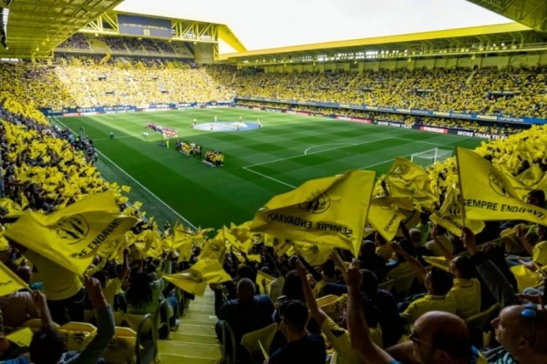 LaLiga pide medidas cautelares para los dos investigados por agredir a tres aficionados del Villarreal