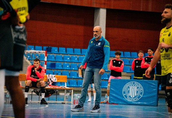 Marcos Dreyer deja de ser el entrenador del UPV Léleman Conqueridor