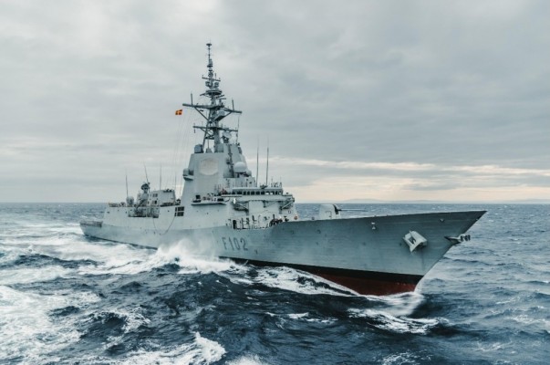 Alicante recibe a la fragata Almirante Juan de Borbón, que será visitable