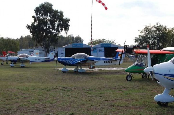 Acció Ecologista-Agró denuncia las obras en el aeródromo de La Llosa por 