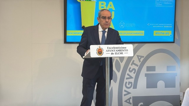 Comienza en Elche el plazo voluntario para el pago de la nueva tasa de basuras