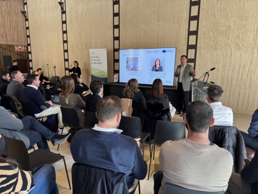 Alcoy consulta al mercado soluciones innovadoras para mejorar la gestión de residuos orgánicos