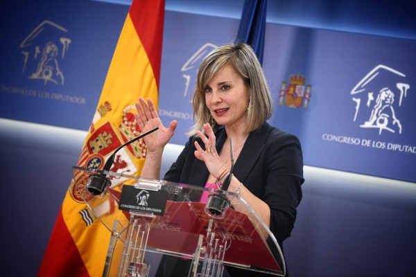 Sumar y los socios parlamentarios escenifican en el Congreso su rechazo al aumento del gasto en defensa