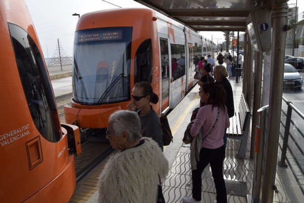 El tranvía de Alicante registró 1,4 millones de usuarios en febrero