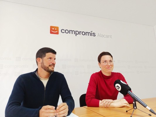 Compromís propone una unidad de atención integral oncológica en cada departamento de salud