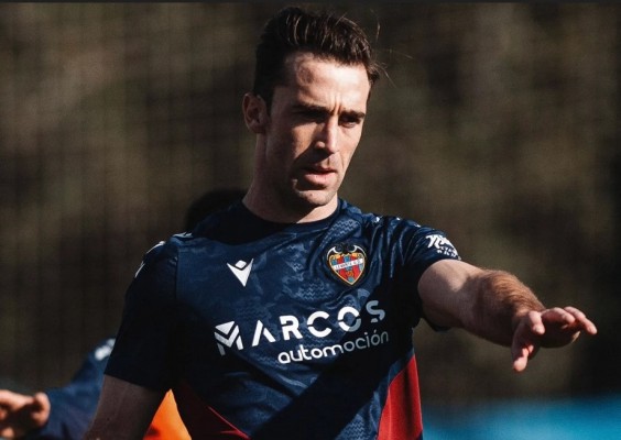 El Levante ya prepara el choque en Huesca sin Manu Sánchez