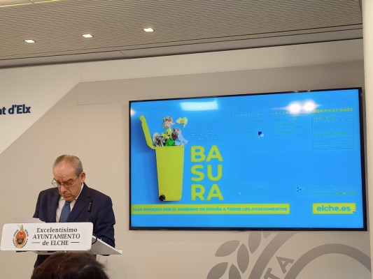El PSOE de Elche pide la retirada de la campaña de la tasa de basura por 