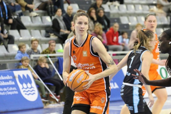 El último cuarto condena a Valencia Basket en la pista de IDK Euskotren