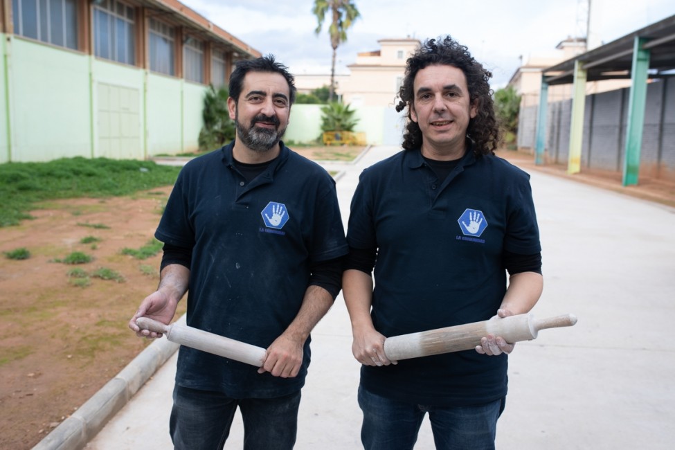 Los ceramistas Ángel Igual y Antonio Pérez Requena - 