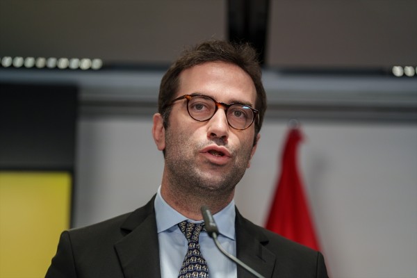 Cuerpo avisa de que Europa seguirá respondiendo a los aranceles de EEUU 