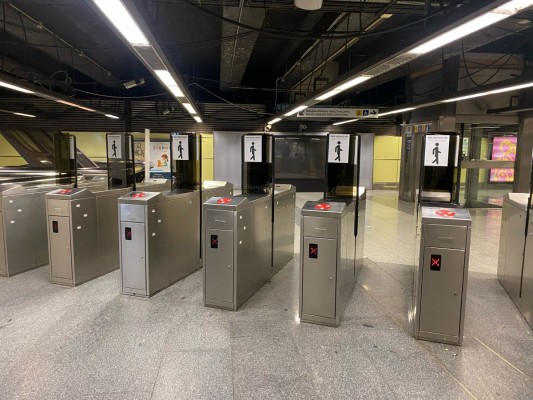 Metrovalencia reanuda progresivamente el servicio tras detener toda la red por un problema técnico en el sistema de control